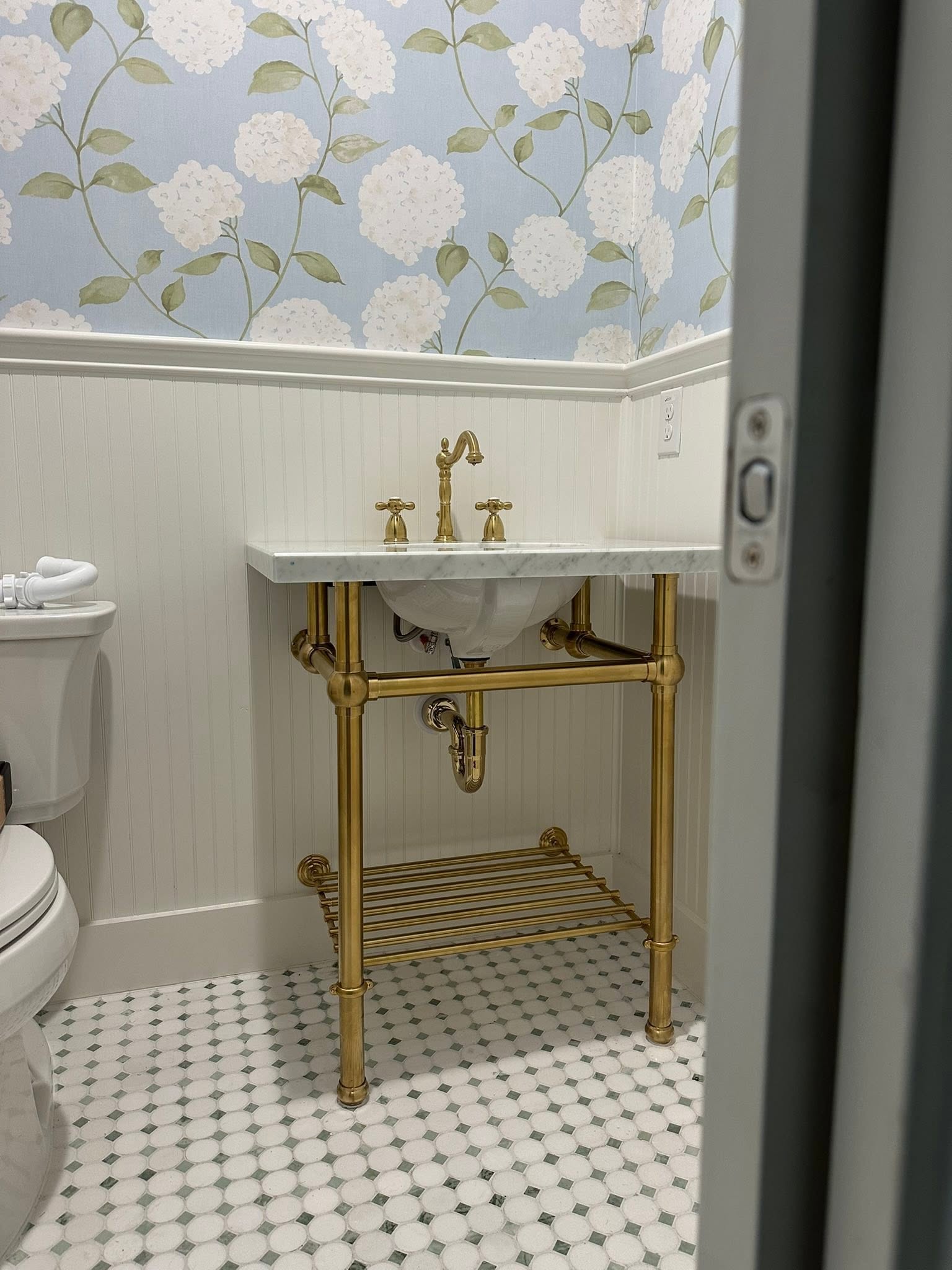 Yado's Plumbing — Finished Fixtures project photo 8